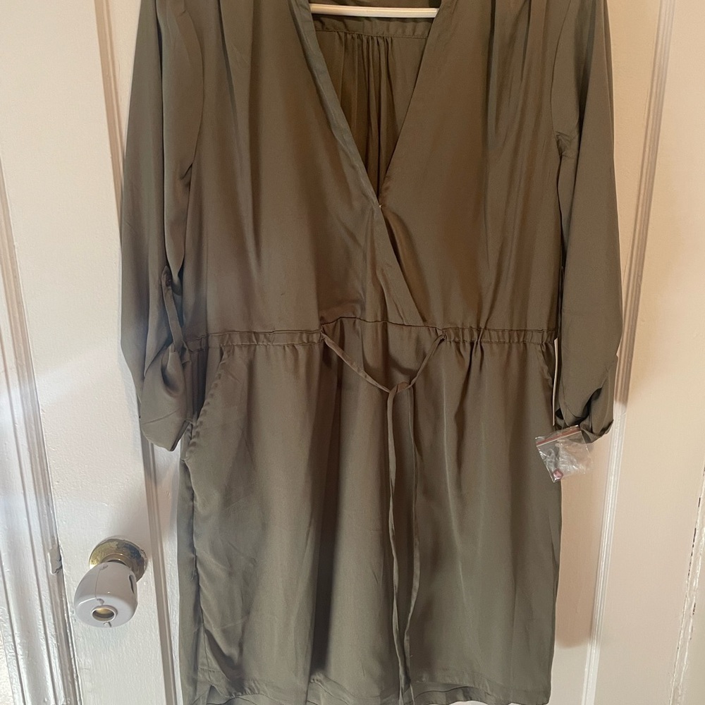 Lightweight casual dress